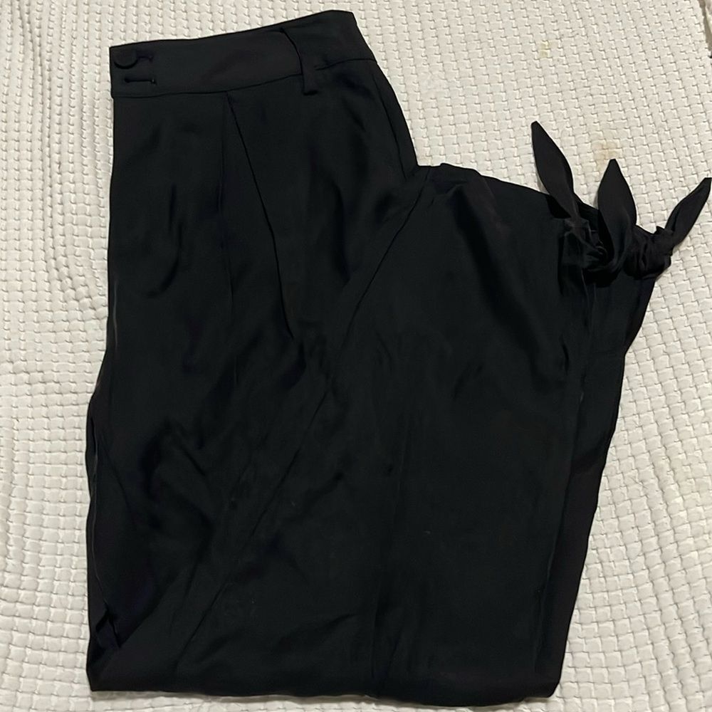 NWT- INC International Concepts- 8.  Ankle Crop Pant